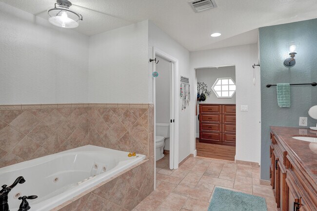 Building Photo - 12213 Melissa Way
