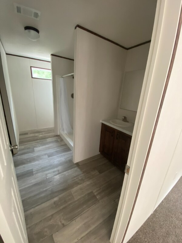 Building Photo - 208 Dawn Ave