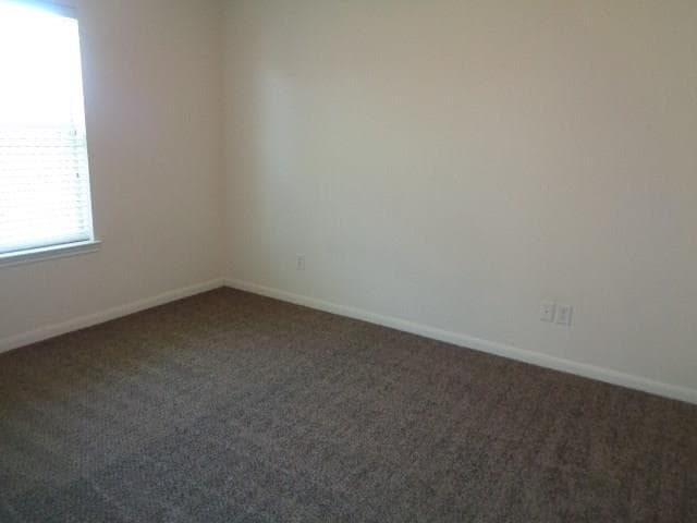 Building Photo - 15146 Diamond Way