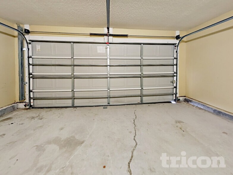 Building Photo - 1104 Cherry Point Way