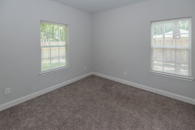Building Photo - 7705 Pin Oak St