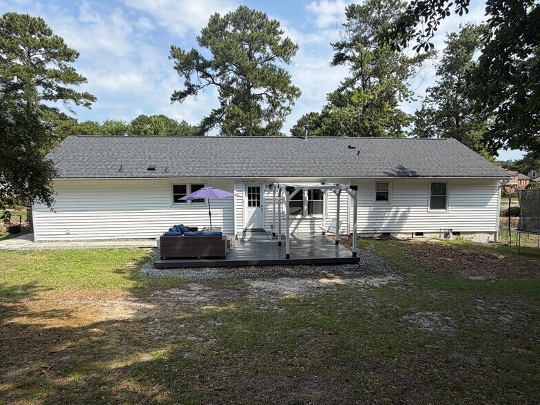 Building Photo - 5219 Remington Rd