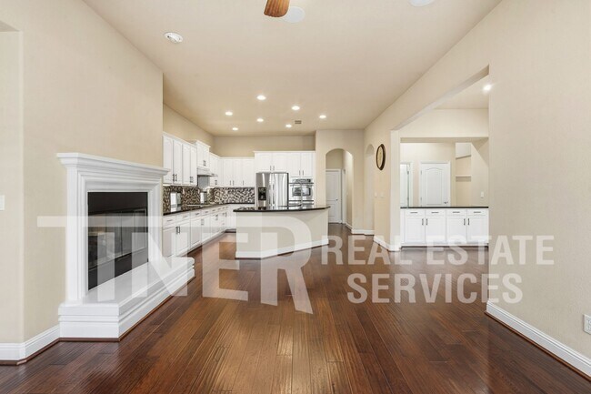 Building Photo - 3550 Coyote Rd