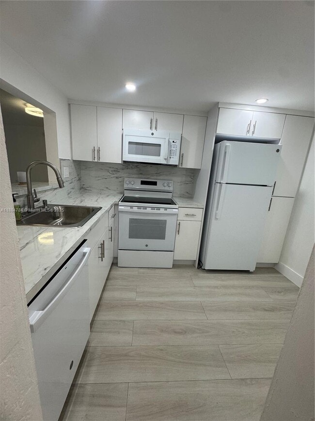 Building Photo - 11291 SW 88th St
