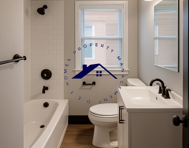 Building Photo - 11081 Lakepointe St