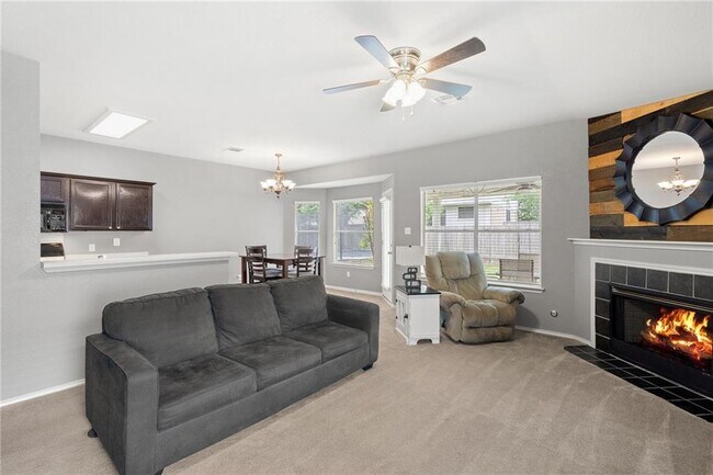 Building Photo - 601 Paso Fino Trail