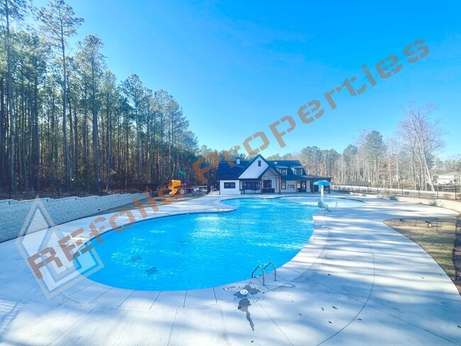 Building Photo - Brand new 4 Bedroom, 3 Bathroom, Spacious Loft, Attached 2 Car Garage and Backyard in Oak Manor, ...