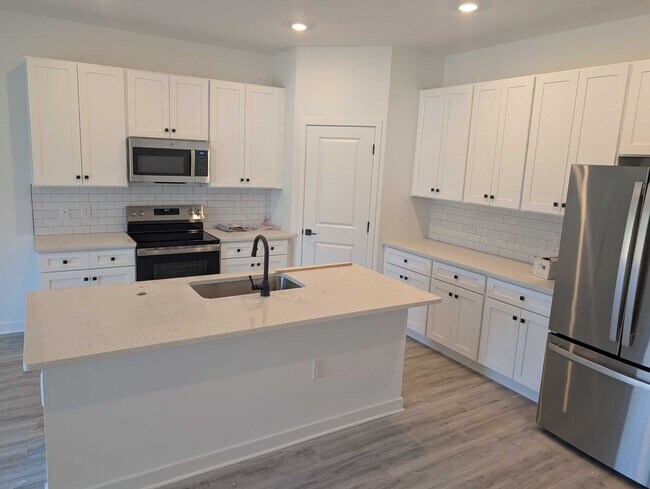 Building Photo - 9251 Agate St