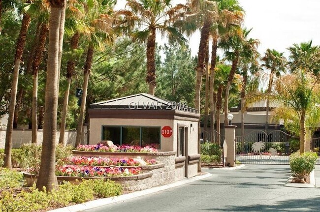 Building Photo - 5250 S Rainbow Blvd