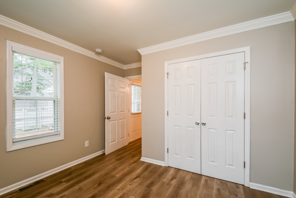 Building Photo - 109 S Lintel Dr