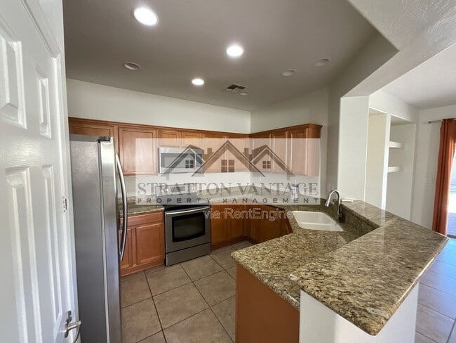 Building Photo - 3865 W Ashton Dr