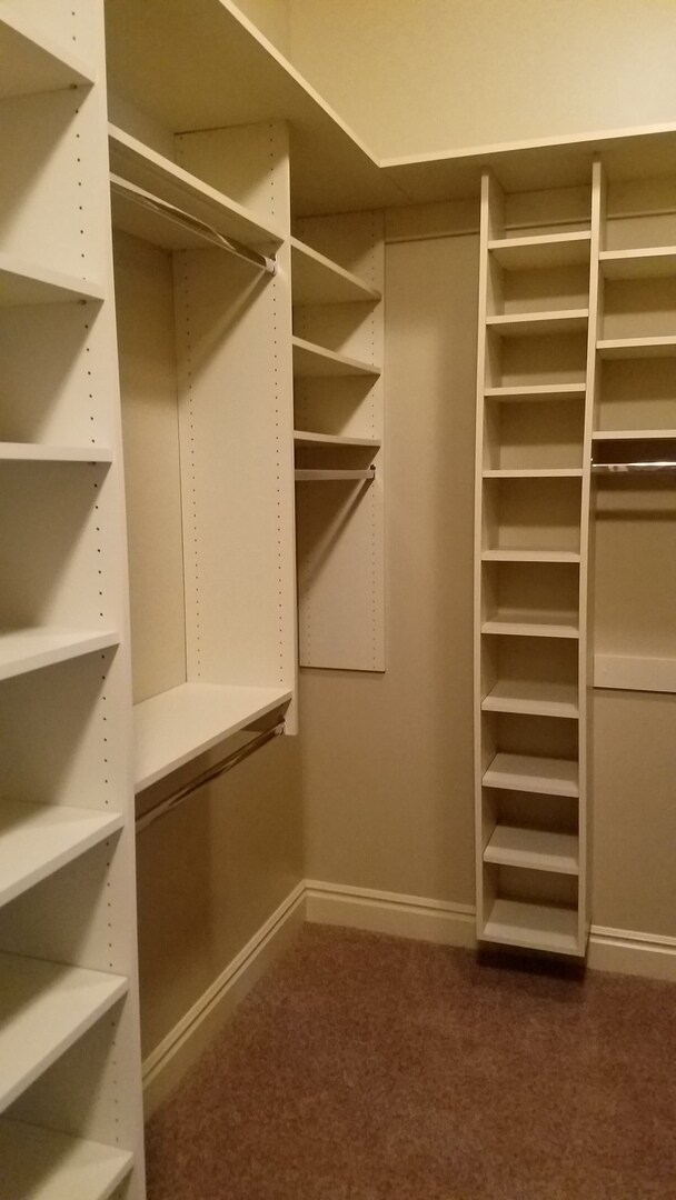 Building Photo - Beautiful Home in The Boulders