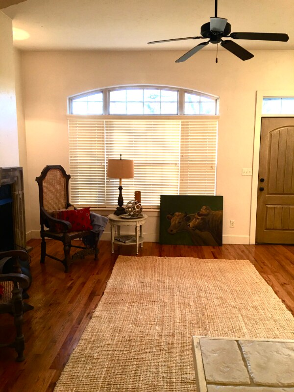 Building Photo - 44 N Olive Ave