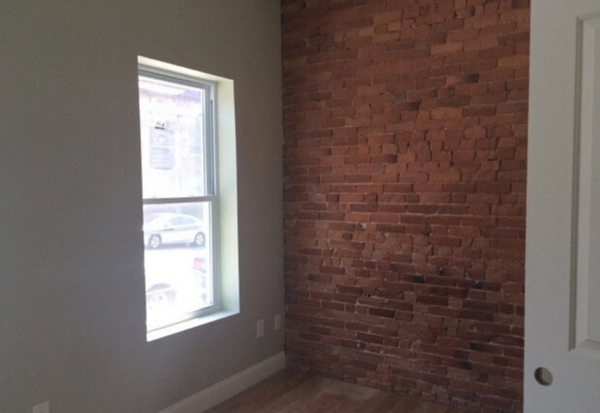Building Photo - 35 Forbes St