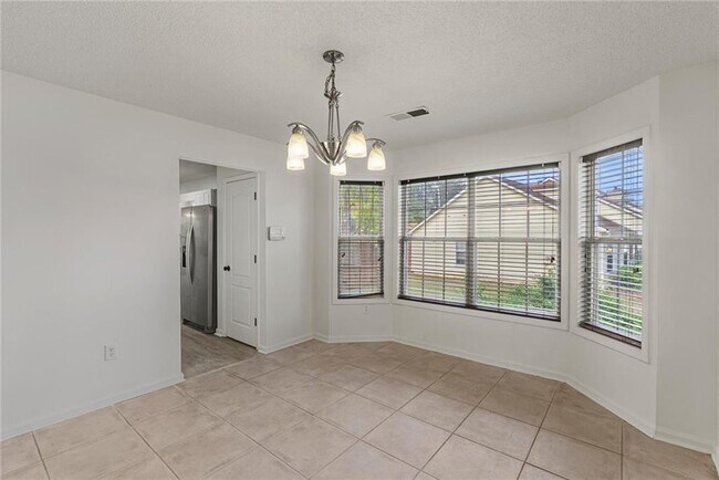 Building Photo - 3003 Brass Dr