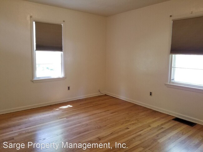 Building Photo - 4 br, 2 bath House - 517 S Mitchell St