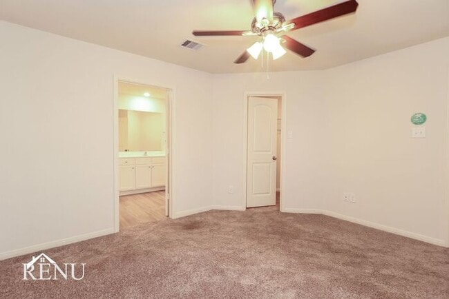 Building Photo - 10491 Red Cardinal Dr