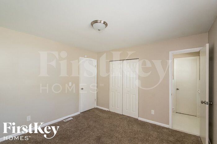 Building Photo - 4083 Vale Ct
