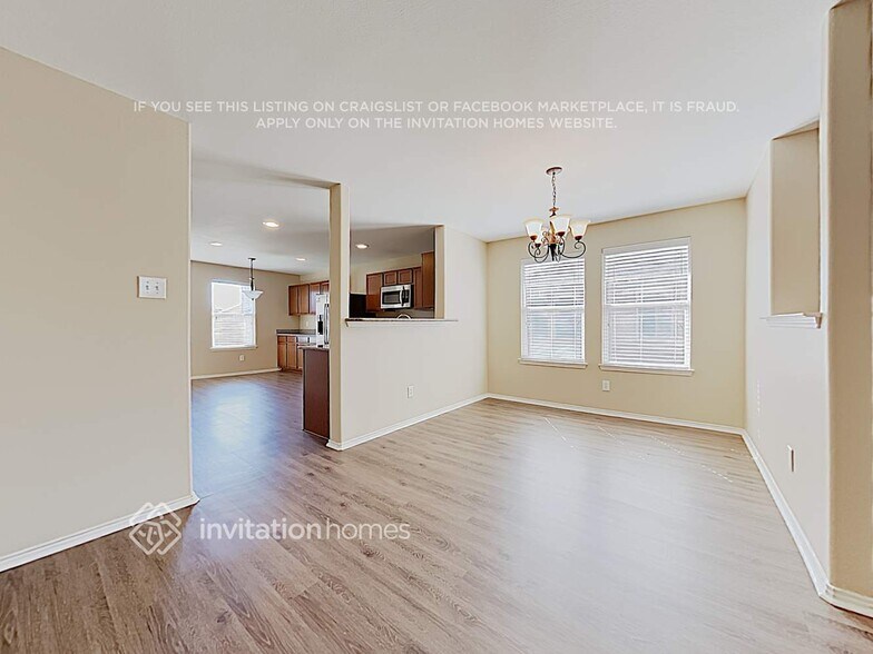 Building Photo - 308 Blue Sage