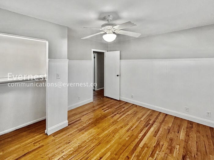 Building Photo - 3829 Captain Dr