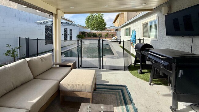 Building Photo - 1504 Dorothy Dr