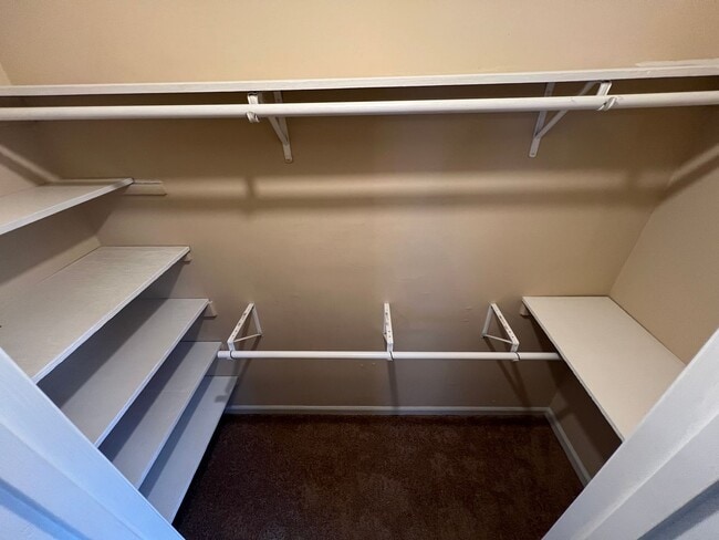 Building Photo - 2332 Goodwood Dr