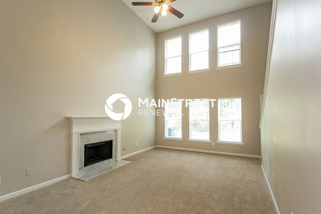 Building Photo - 3 Bedroom Pet-Friendly Home in Union City,...