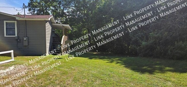Building Photo - COMING SOON!  RENT TO OWN!  Renovated 3 Be...