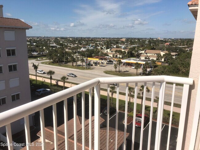 Building Photo - 2075 Jimmy Buffett Mem Hwy