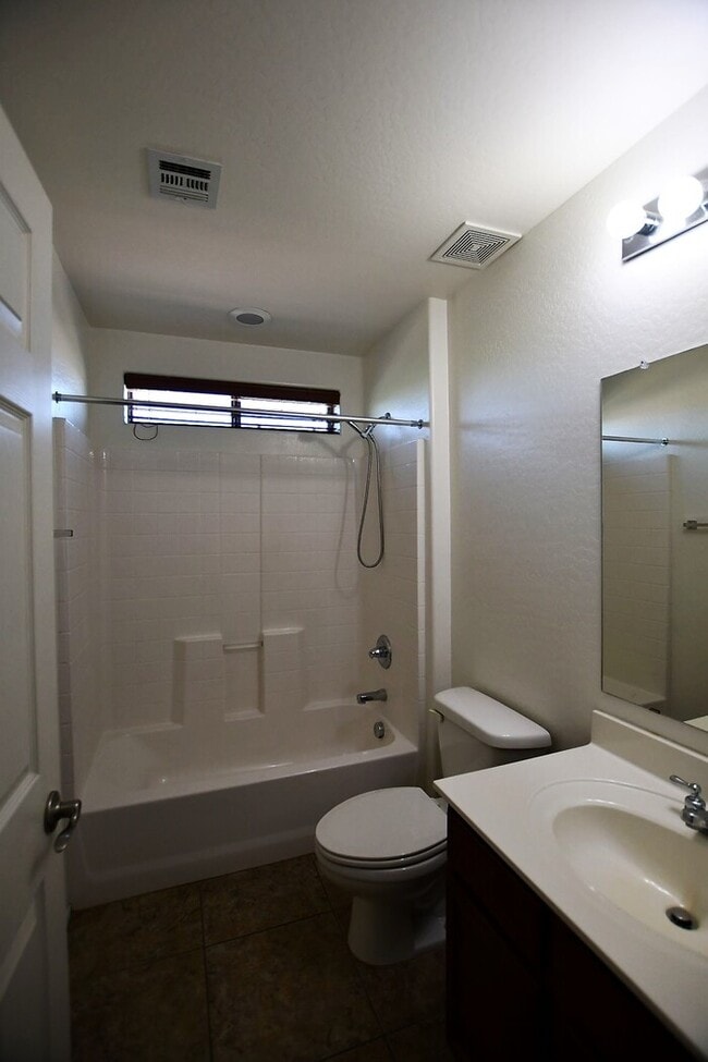 Building Photo - 4 Bed 2.5 Bath in Power Ranch! Hurry on this one, Corner lot!