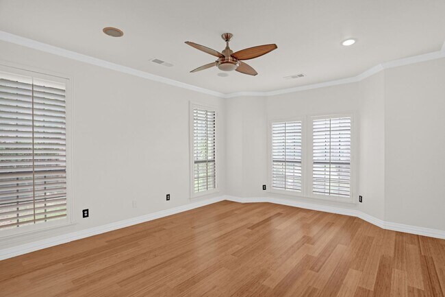 Building Photo - Beautiful Carrollton Home with 4 Bedrooms ...