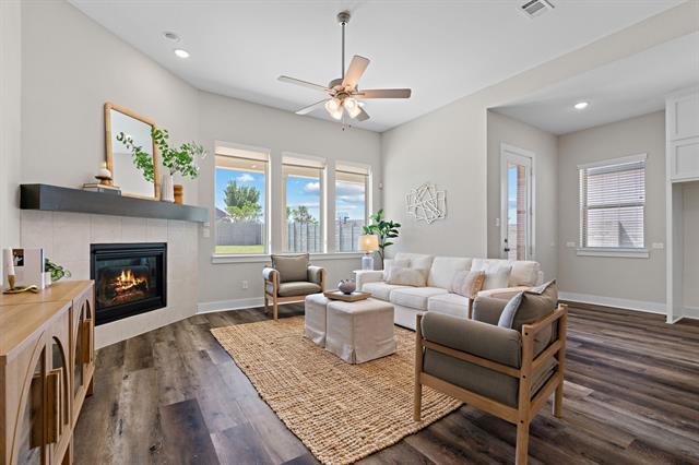 Building Photo - 1821 Stonewall Rd