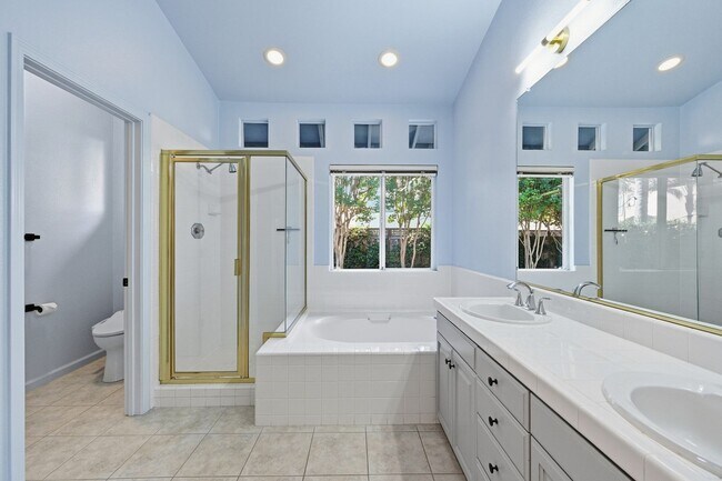 Building Photo - Contemporary Single Level North Napa Home