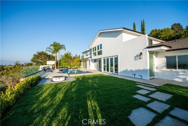 Building Photo - 16449 Tudor Dr