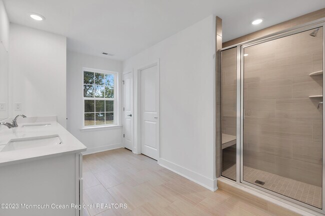 Building Photo - 110 Woolley Ct
