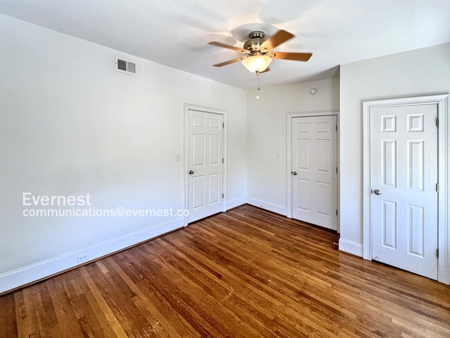 Building Photo - 2819 Highland Ave