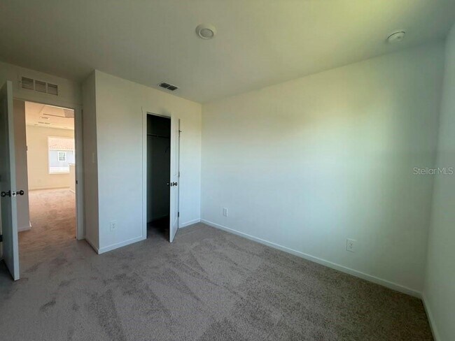 Building Photo - 2428 Bevel Ln