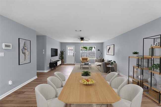 Building Photo - 14234 Cellini Dr