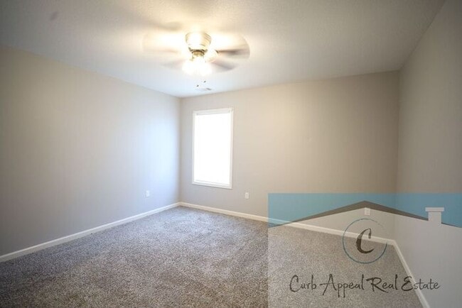Building Photo - First month move in special $600!! Recently built 2 bed, 1 bath apartment - includes dishwasher a...