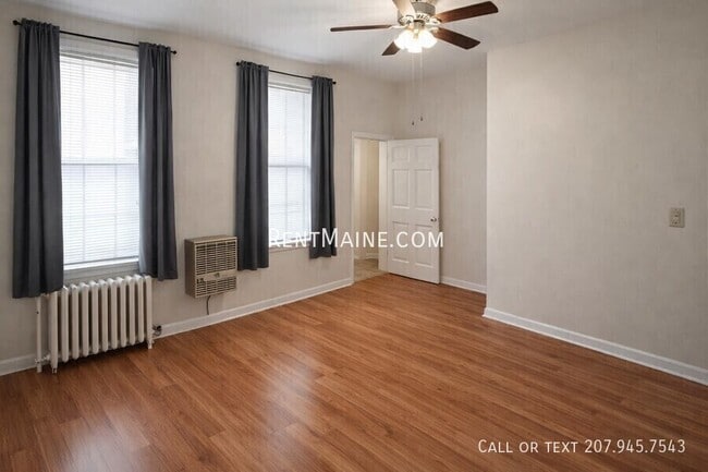 Building Photo - 97 Broadway