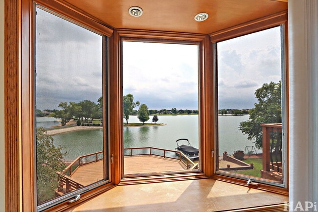 Building Photo - 58 Watergate Dr