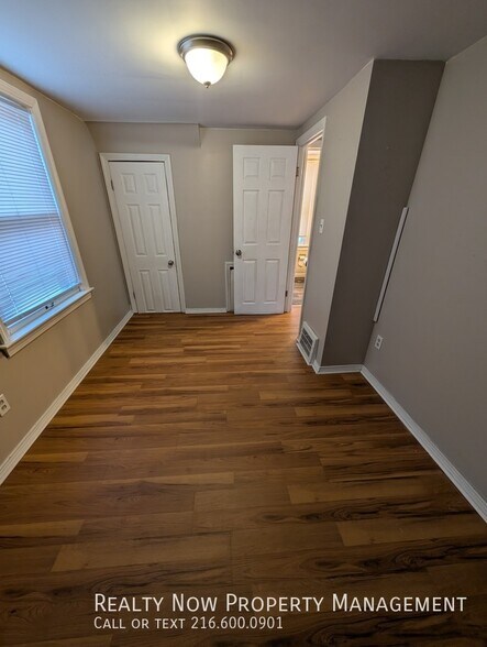 Building Photo - 21771 Morris Ave