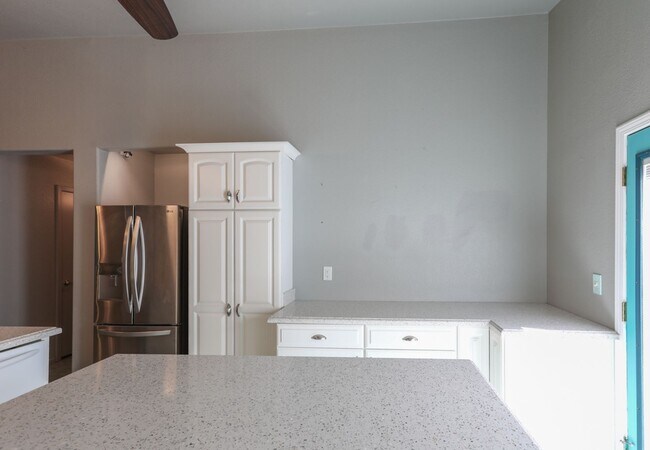 Building Photo - 3 Bedroom Single Story Northwest Vegas Home