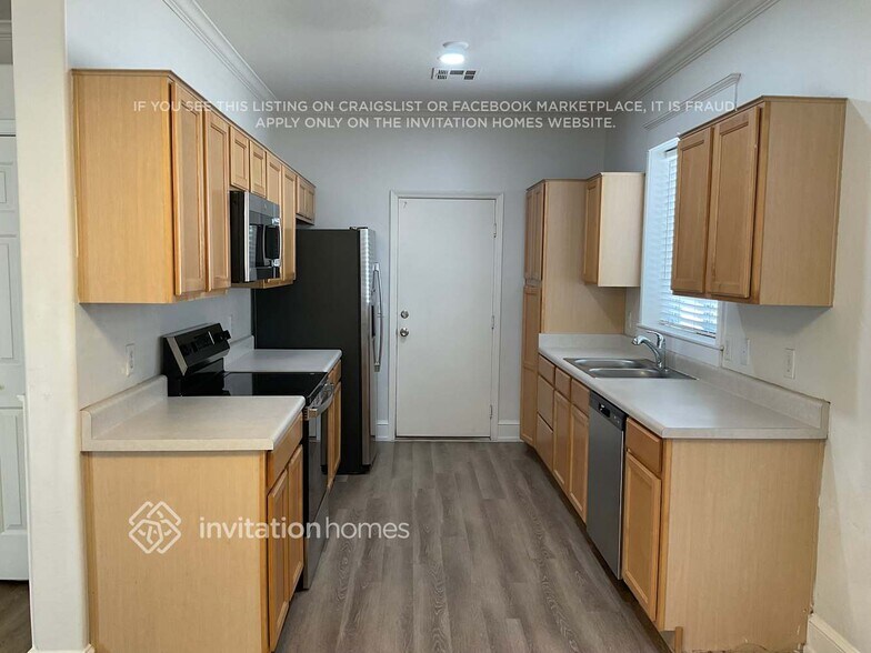 Building Photo - 8741 E Kiva Ave