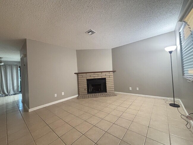 Building Photo - 5242 Osman Ct