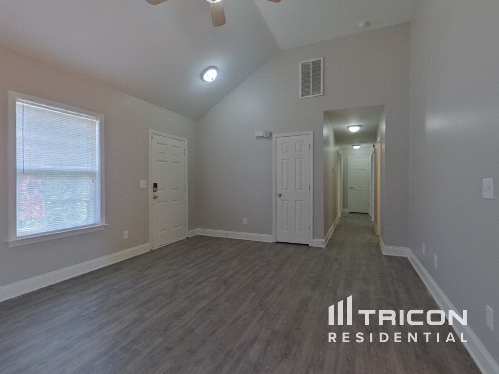 Building Photo - 2538 Terra Dr