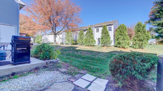 Building Photo - 60 County Rd