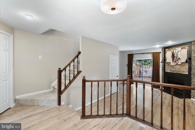 Building Photo - 2137 Whisper Way