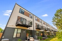 Building Photo - 5424 Old Orchard Rd