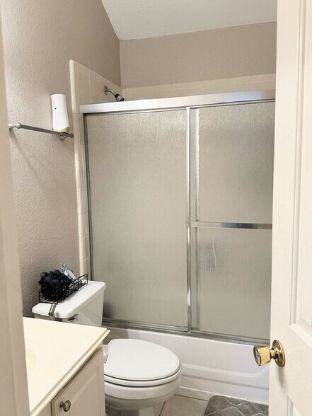 Building Photo - 2224 Kerr Trail